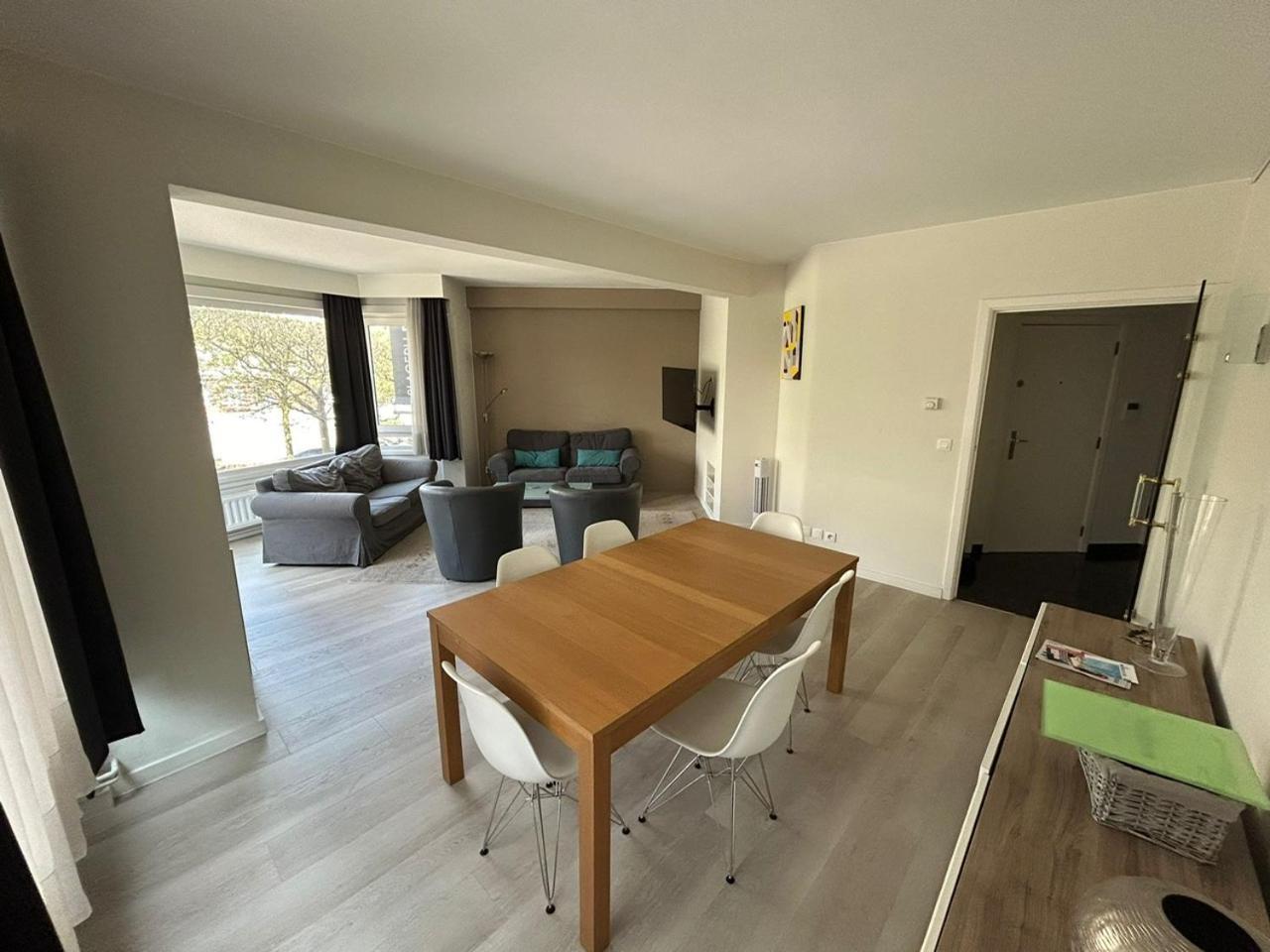 3 Bedroom Apartment Nearby The Sea Οστένδη Εξωτερικό φωτογραφία